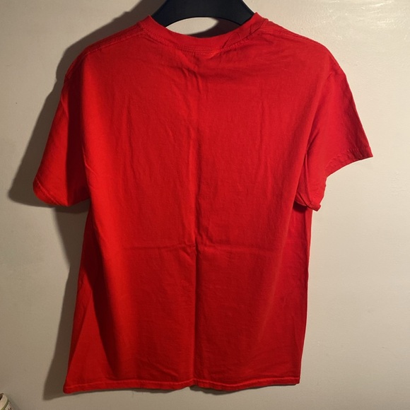 Gildan Red T-Shirts - Picture 2 of 4